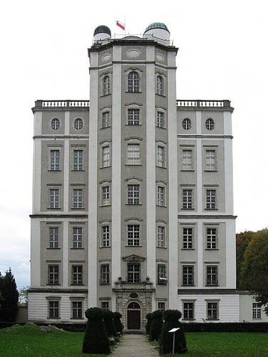 The „Mathematical tower“ of the Kremsmünster Abbey in Upper Austria. The tower was erected in the years 1749 to 1758. Two domes of the astronomical observatory are visible on the top of the building.