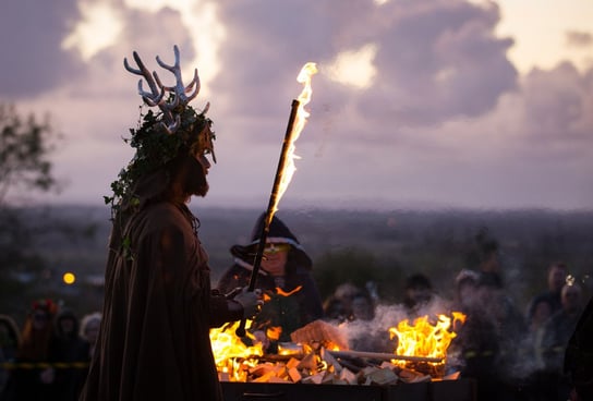 A Neopagan is celebrating Samhain