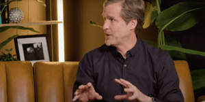 Dan Kuebler giving a crash course in evolution