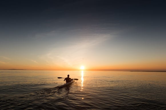 man searching for the transcendental desire of perfect knowledge.